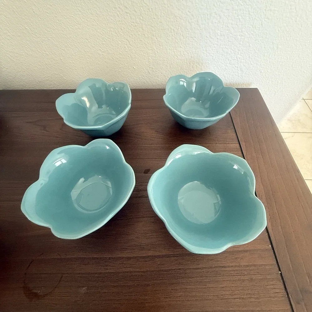 Pier 1 Blue Lotus‎ Flower blue, Jade (Set Of 4) 4